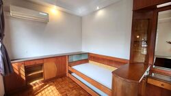 Florence Road (D19), Terrace #578328631